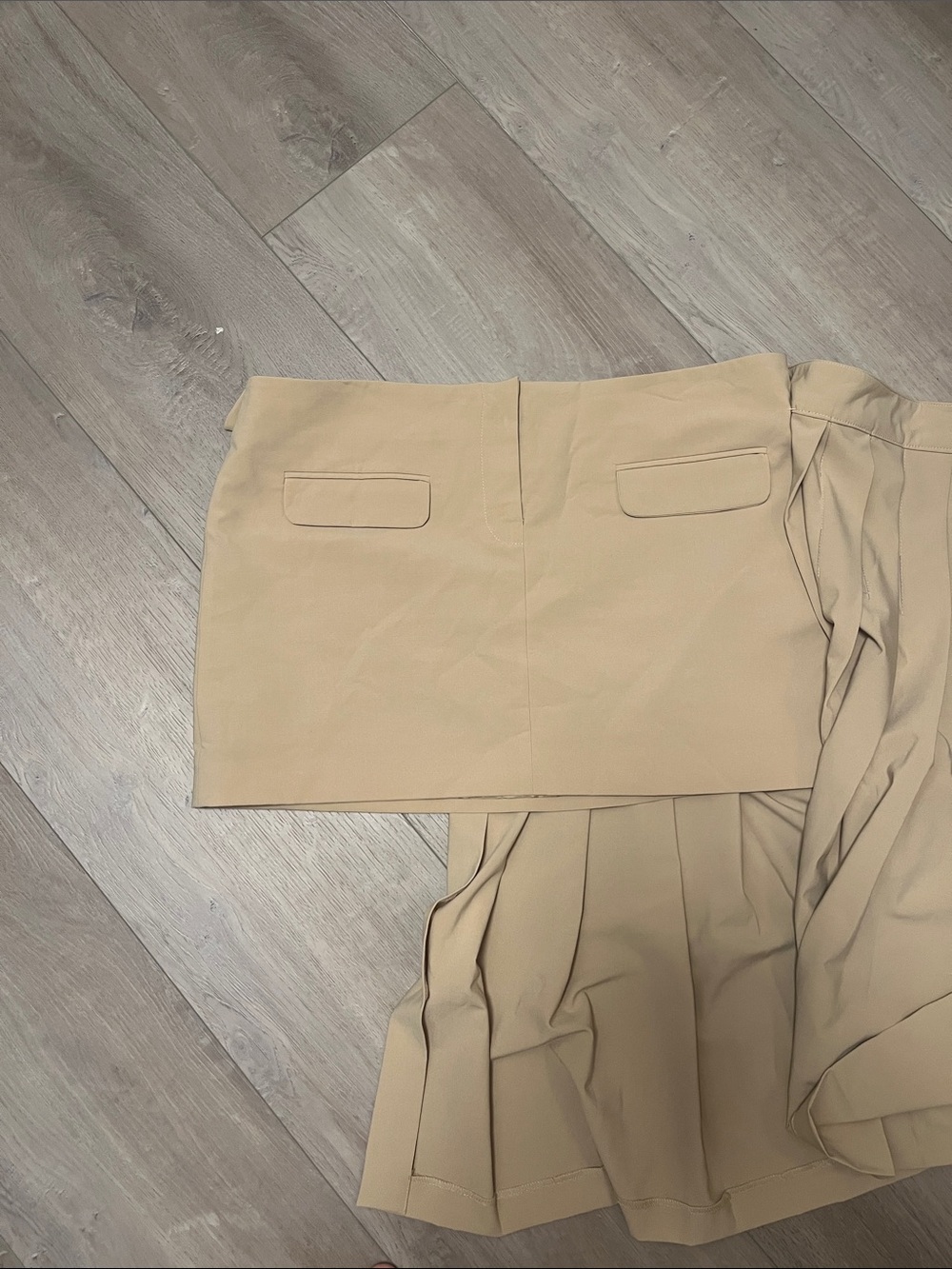 π Zara Beige Asymmetrical Pleated Skirt - Picture 6 of 6